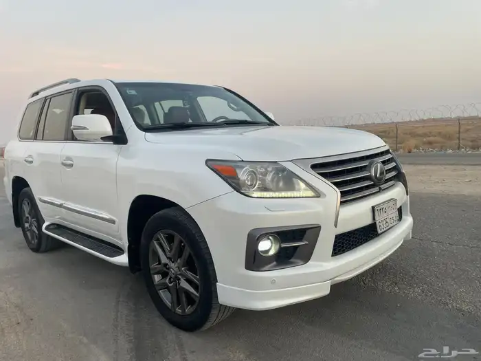 جيب لكزس 2014 0