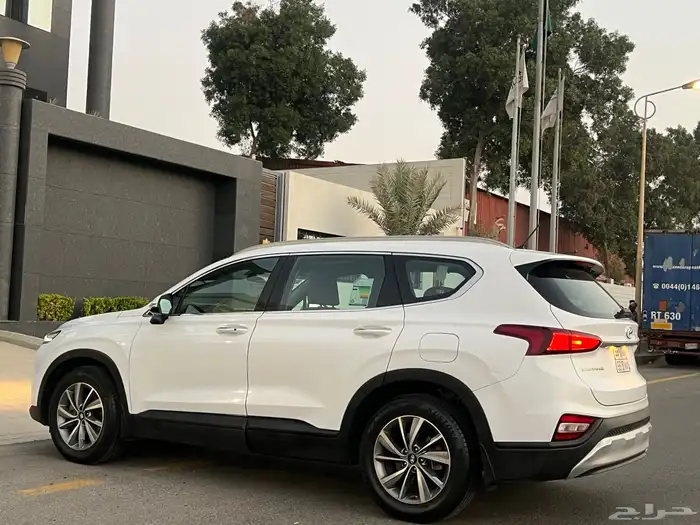 هيونداي سنتافي نظيف جدا منوة المستخدم 15