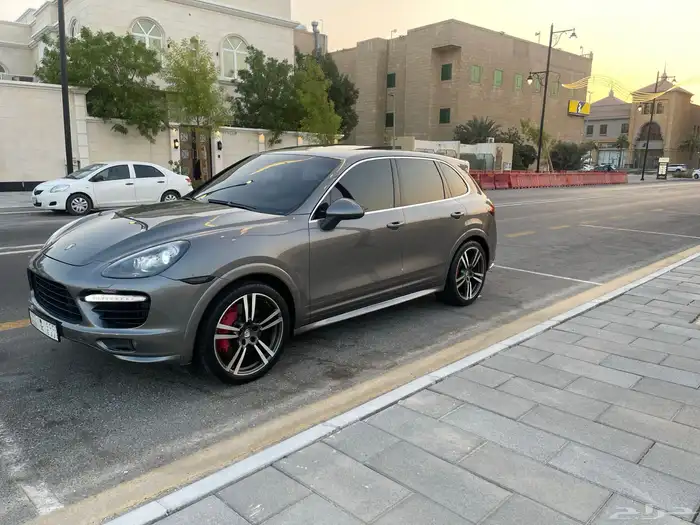 بورش كايين تيربو 2013 5