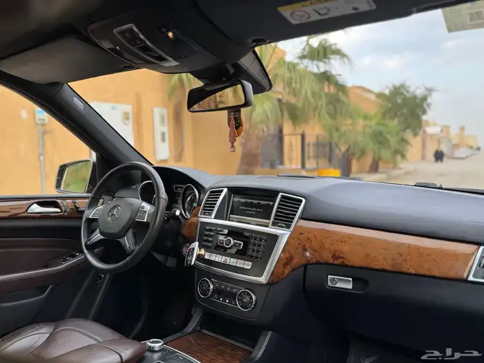 مرسيدس ML400 2014 19