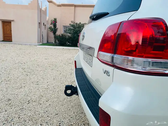 جيب مخزن شبه الجديد فل كامل. 6. مديل2010 العداد143 16