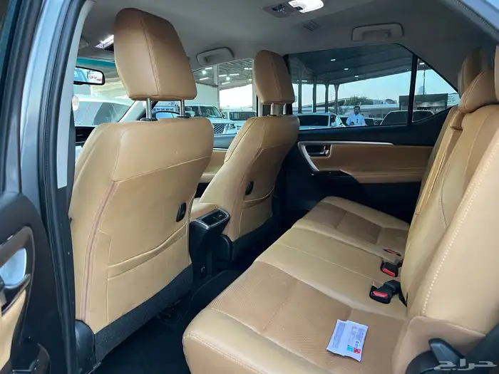 فورتشنر 2024 VX3 فل كامل سته سلندر بنزين 9