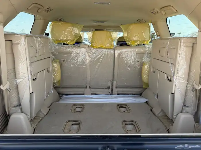 جيب لكزس 2020 فل كامل برجكتر نقط عمياء AD سعودي 26