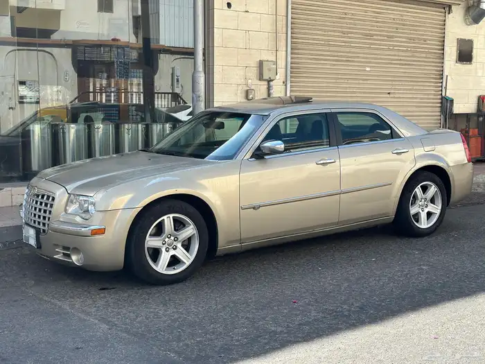 كرايزلر هيمي 2009 وارد المتحدة ممشى قليل ( اخر تحديث ) 2