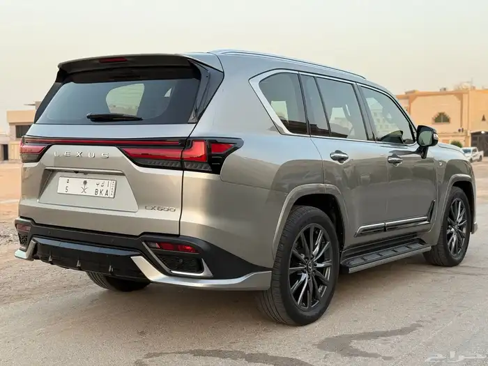 لكزس 2024 سعودي f سبورت 4