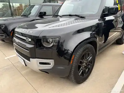 للبيع ديفندر موديل 2023 - SE شاشه كبيره وارد كندا index