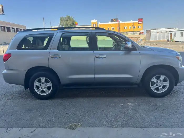 تويوتا سيكويا 2012 نص فل 4