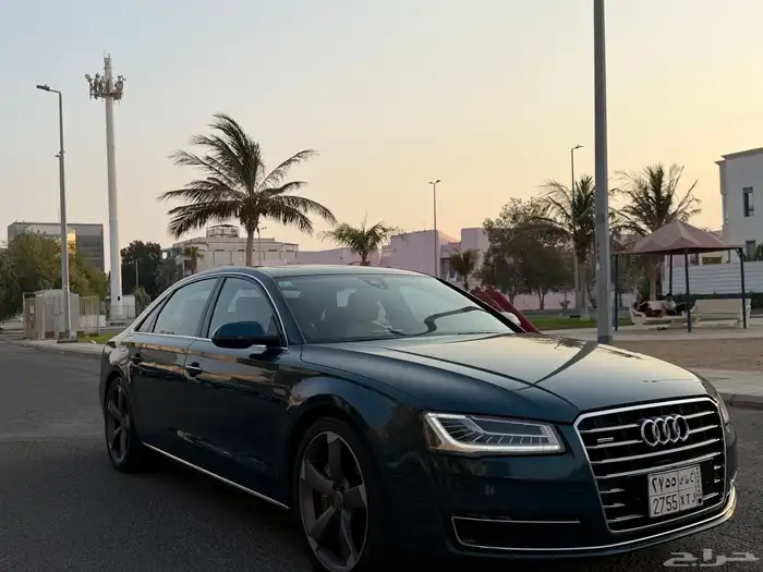 اودي A8 12