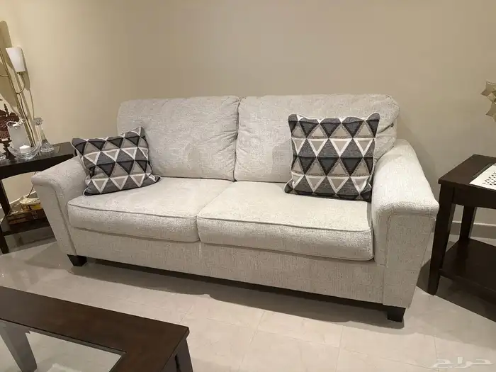 كنب اشلي - تقريبا جديد 2