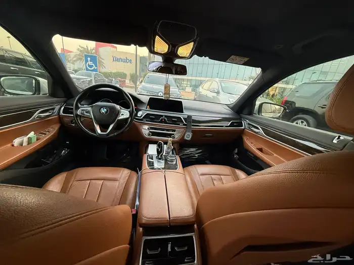 بي ام دبليو 730 4 سلندر جدا  فخم و اقتصادي 13