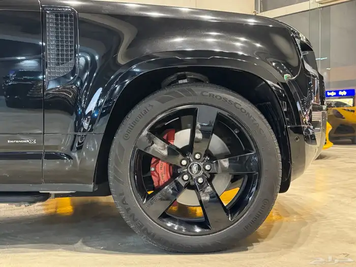 لاندروفر Defender 110 X موديل 2023م (وارد الناغي) 5