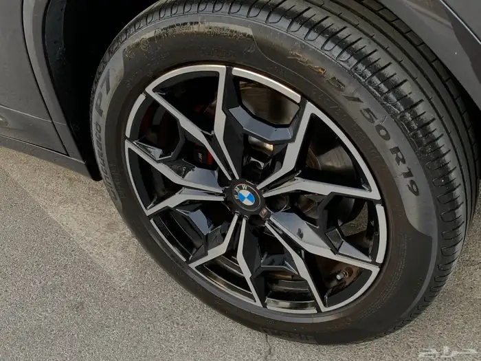 BMW X4 M kit 2022 بحالة الوكالة 11