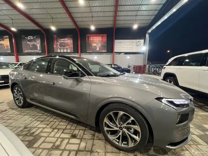 فورد تورس تيتانيوم 2026 2