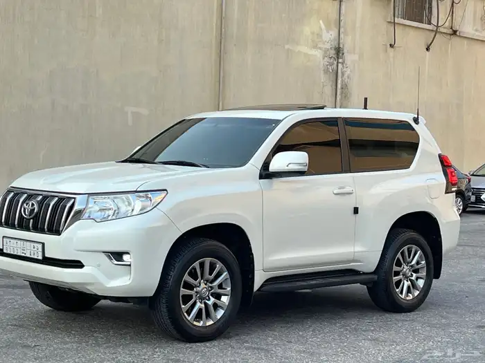 تويوتا برادو موديل 2019 اربعه سلندر فل 4