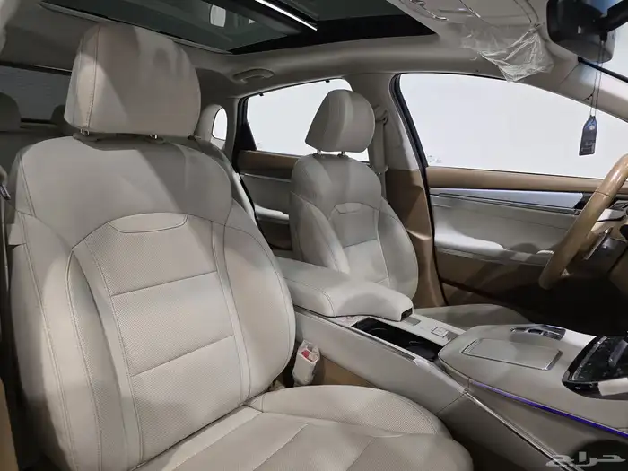 هونداي ازيرا ميد موديل 2023 بحاله ممتازه 9