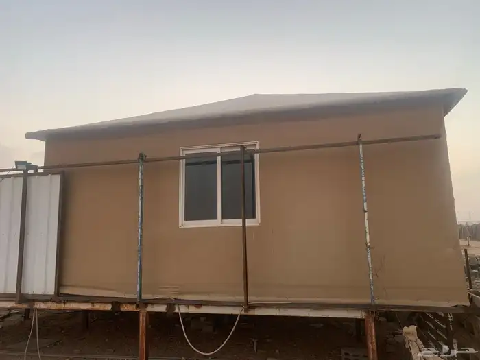 مجلس ملكي كفو مغطى شراع بي في سي 4