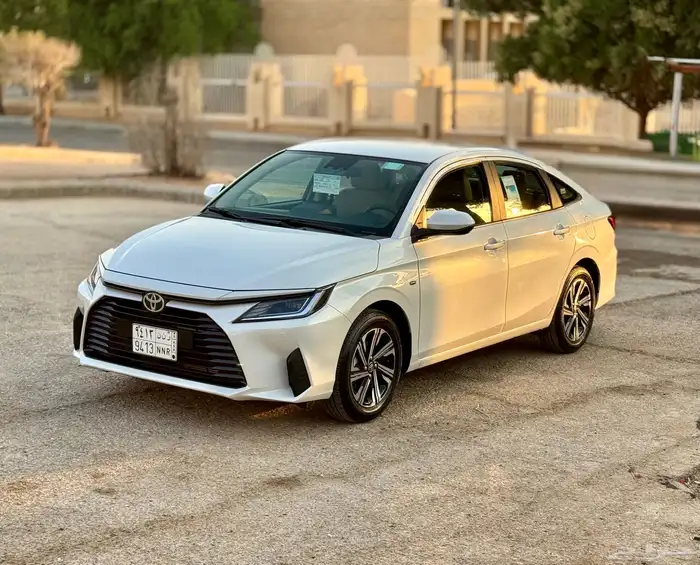 للبيع تويوتا يارس ((Y plus)) 2024 ((ممشى 12 ألف)) 4