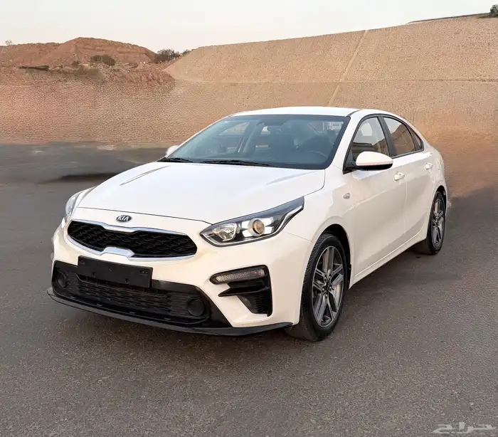 كيا K3 سيراتو 2021 فل بدون فتحه بحالة الوكاله للبيع 0