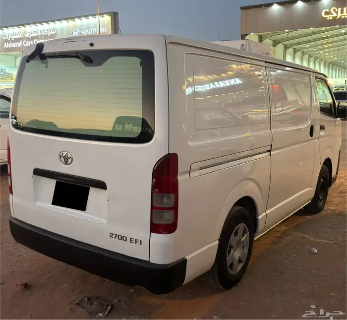 تايوتا باص هايس 2014 فان ثلاجه بنزين 2