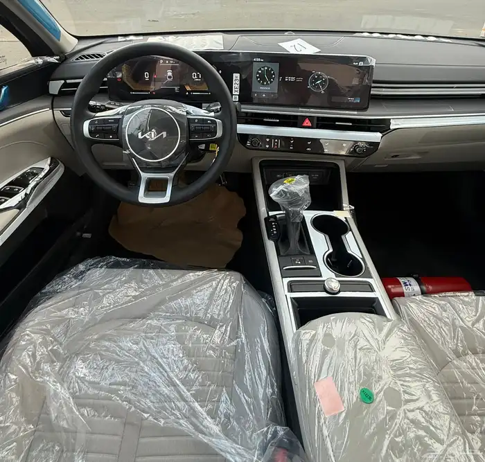 كيا K5 ( استاندر ) 2025 جديدة للبيع 12