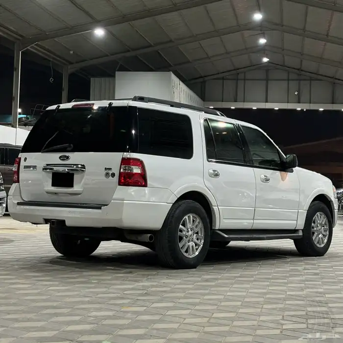 فورد اكسبديشن 2013 دبل قصير سعودي نص فل XLT 6