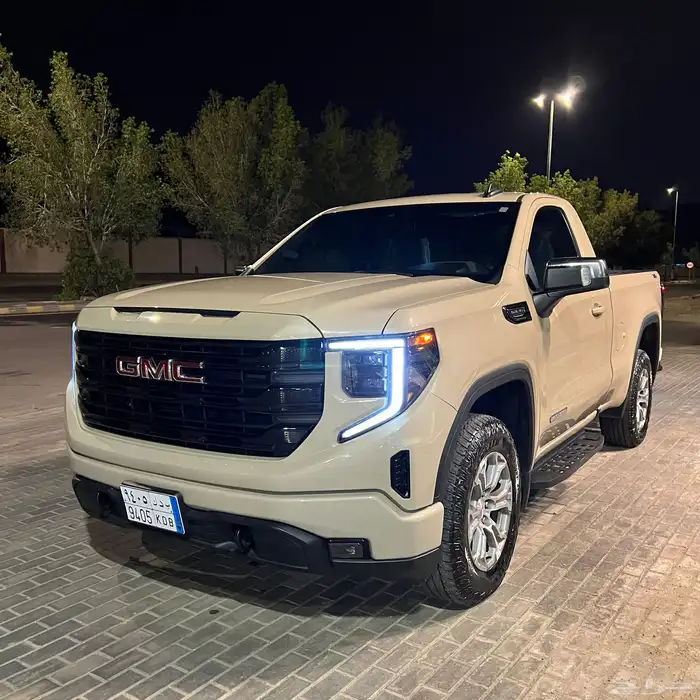 جمس سييرا اليفيشن 2023 بيج بحالة الوكالة . 1