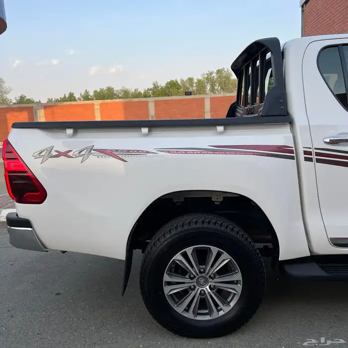 هايلكس 2024 محرك 2800 ديزل قير تماتيك بحالة الوكالة 18