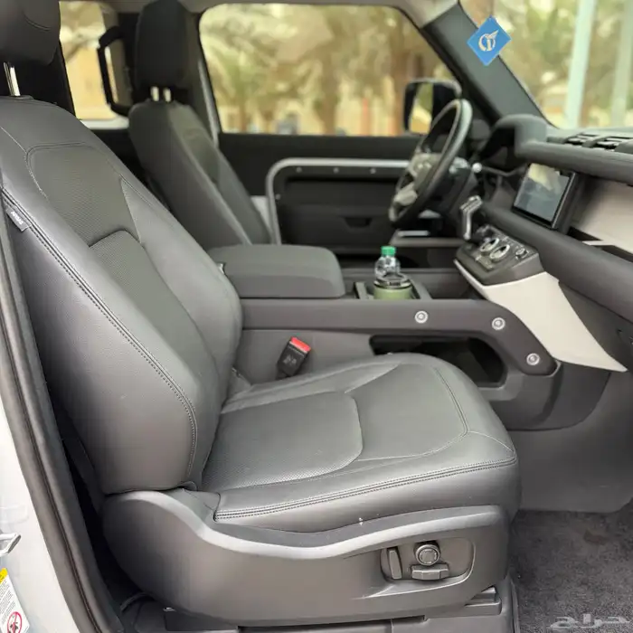 ديفندر S90 م2023 وارد أمريكا 7