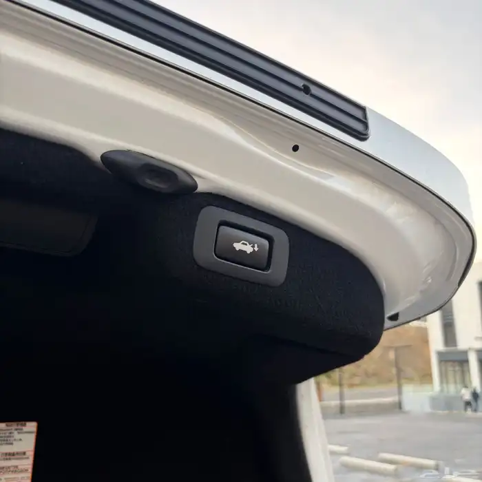 لكزس LS460L VIP موديل 2016 شبه مخزن 17