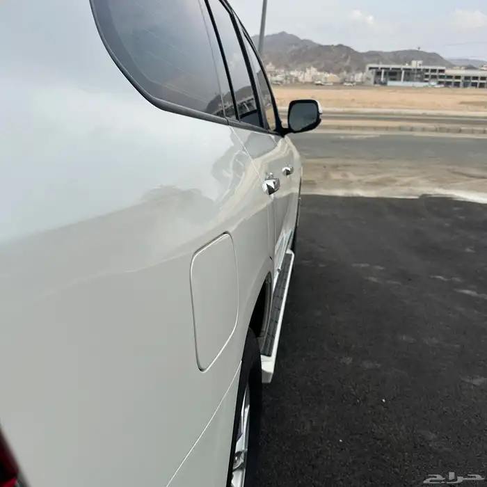 لاندكروزر جي اكس ار 2018 (مخزن )فل كامل 19