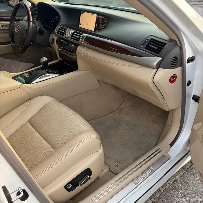 لكزس LS460L VIP موديل 2016 شبه مخزن 18