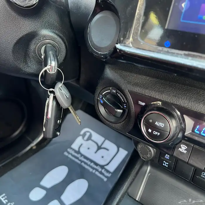 هايلكس 2024 محرك 2800 ديزل قير تماتيك بحالة الوكالة 45