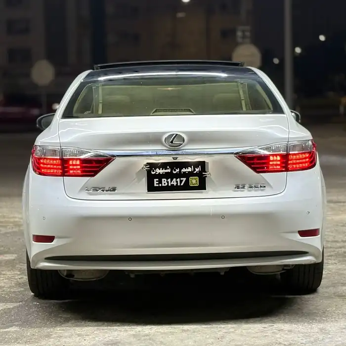 لكزس ES350 بانوراما 2014 مالك الأول من وكاله 8