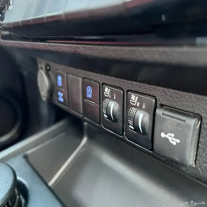 هايلكس 2024 محرك 2800 ديزل قير تماتيك بحالة الوكالة 46