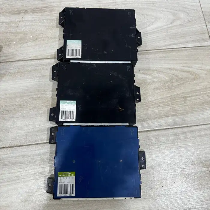 كمبيوتر مكيف لكزس430 2006 سعودي 0