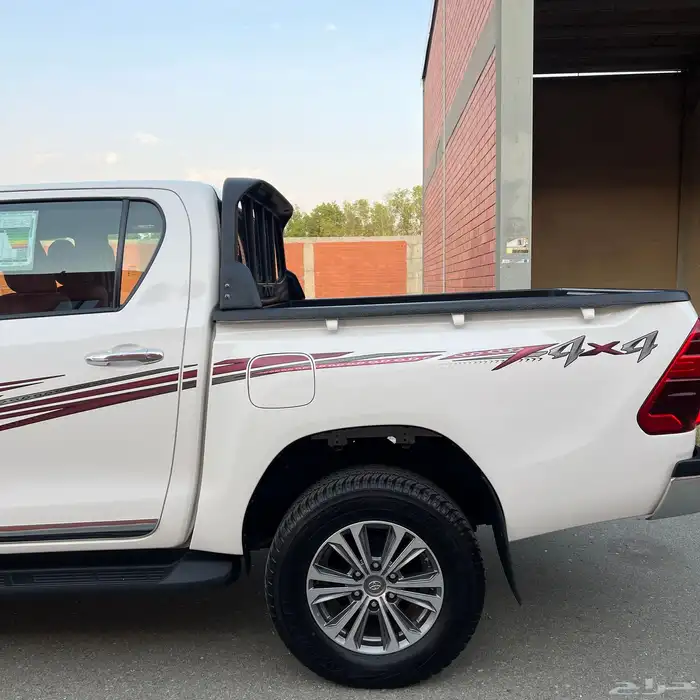 هايلكس 2024 محرك 2800 ديزل قير تماتيك بحالة الوكالة 6