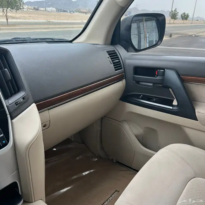 لاندكروزر جي اكس ار 2018 (مخزن )فل كامل 8