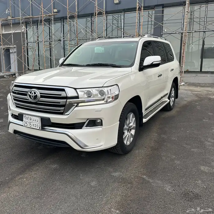 لاندكروزر جي اكس ار 2018 (مخزن )فل كامل 0