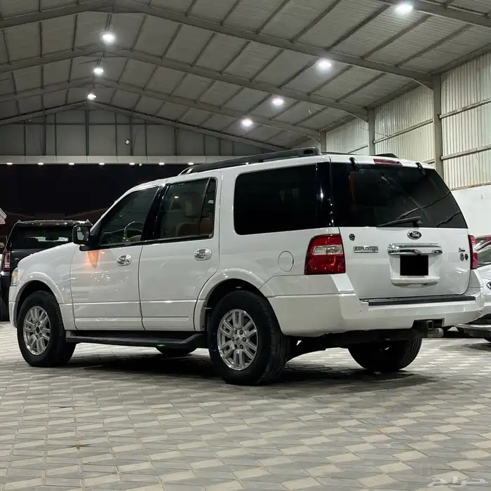 فورد اكسبديشن 2013 دبل قصير سعودي نص فل XLT 3