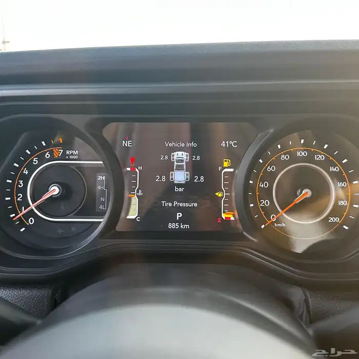 جلاديتر جيب 2025 اسود موهافي 11