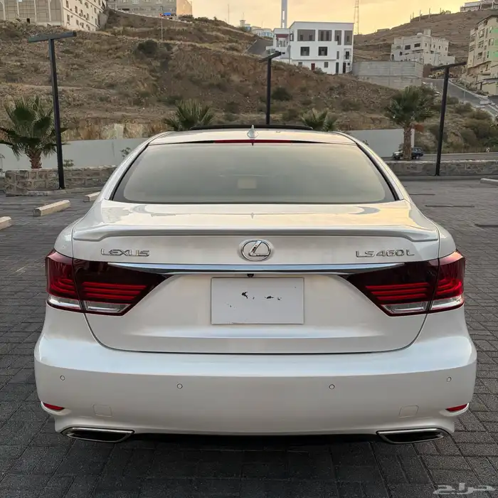 لكزس LS460L VIP موديل 2016 شبه مخزن 14