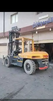 تاجير رافعات شوكيه فركلفت -Forklift. جي سي بي كرينات 2