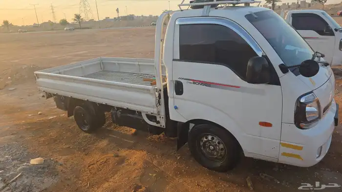 كيا دينا k4000   بنقو   دباب 1