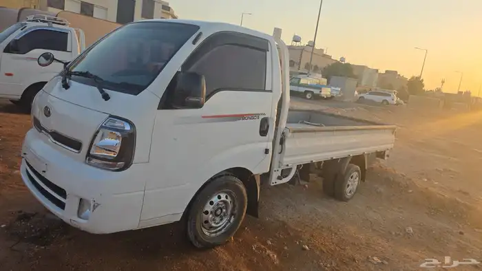 كيا دينا k4000   بنقو   دباب 2