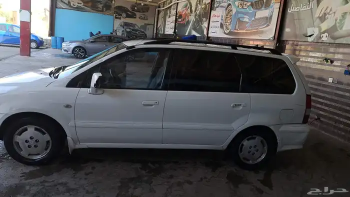 متسوبيشي 2002 2