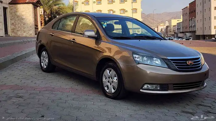 جيلي ايميجراند 7 ممشى قليل على الشرط 2014 1