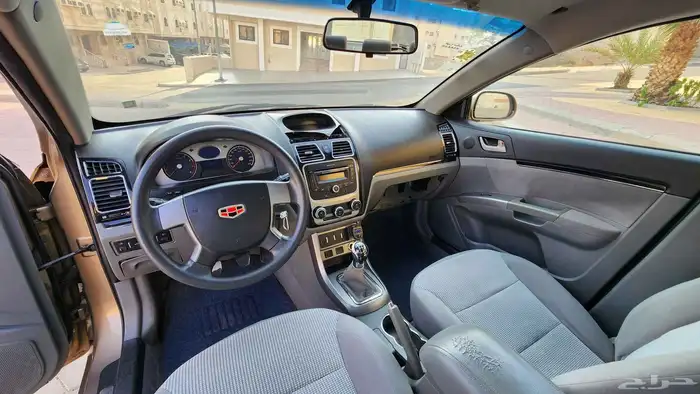 جيلي ايميجراند 7 ممشى قليل على الشرط 2014 7