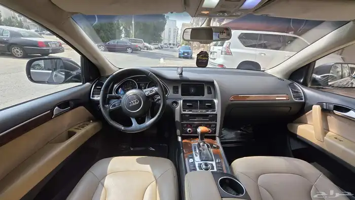 The 2014 Audi Q7 is a luxury SUV that combines style perform 6