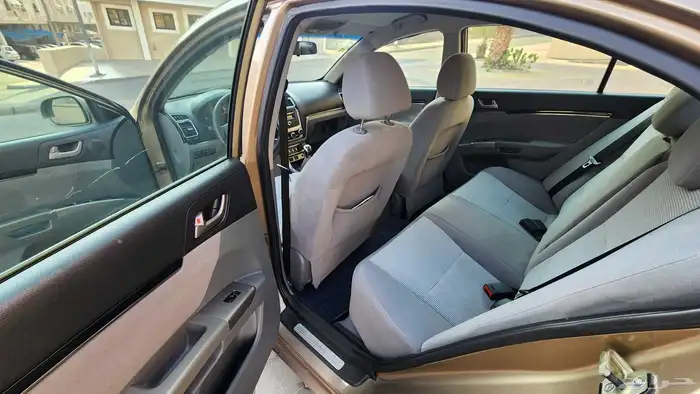 جيلي ايميجراند 7 ممشى قليل على الشرط 2014 10