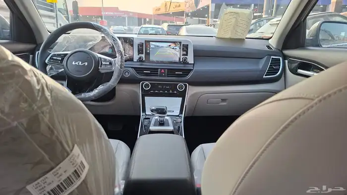 كيا سيلتوس Gls بنوراما م 2026 الاسعار للكاش والتمويل 6